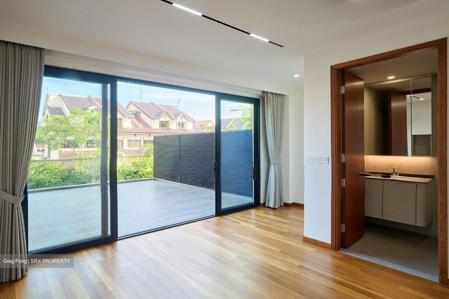 Bedok Road (D16), Terrace #504510331